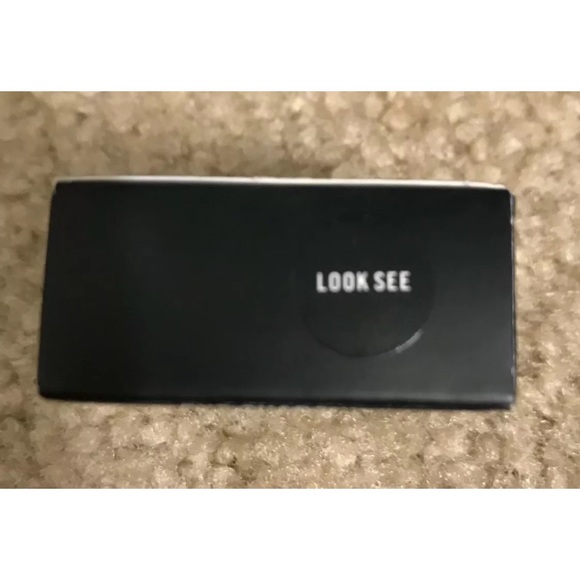 NEW MAC COSMETICS Eyeshadow LOOK SEE Discontinued BNIB RARE - Picture 3 of 3